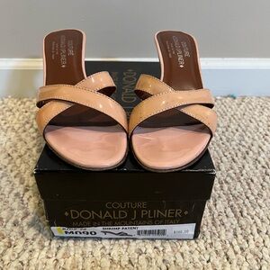 Donald J Pliner - Shrimp Patent Sandal Heel - 9M